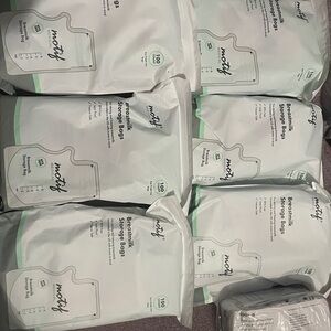 7 packs  Motif & medela breast milk storage bags 700 bags